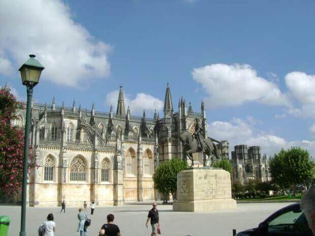 Tours to Batalha