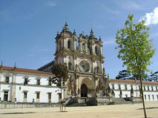 Guides in Portugal